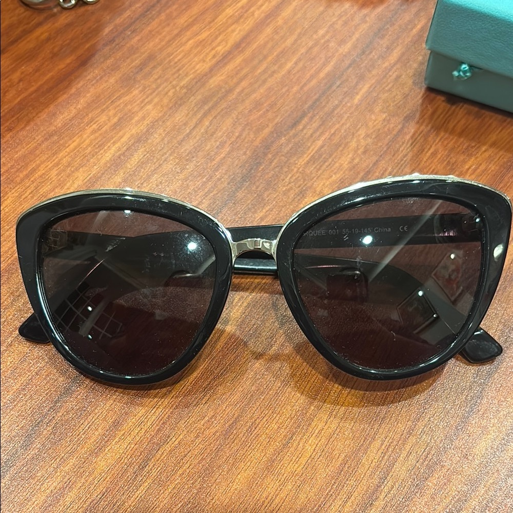 Black Cat-Eye Sunglasses